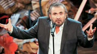 Λαζόπουλος κατά Βούλτεψη: «Προκόβουν μόνο οι κομματικοί υπάλληλοι»