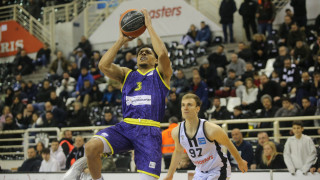 Ρόμπερσον αντί Καστανέδα για τη Βοσνία