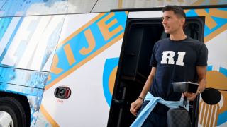 Στη Θεσσαλονίκη με... Συννεφούλα και Σαββόπουλο η Ριέκα (vid)