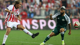 Παναθηναϊκός: Ο Σιώπης έβγαλε το ματς με 8 ράμματα στο κεφάλι!