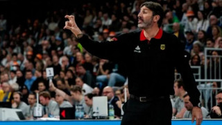 Ευρωμπάσκετ 2025: Εξιτήριο ο Μουμπρού -Στους πάγκους από τα νοκ-άουτ