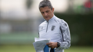 Χαρτί και... μολύβι από τον Λουτσέσκου για την ευρωπαϊκή λίστα του ΠΑΟΚ