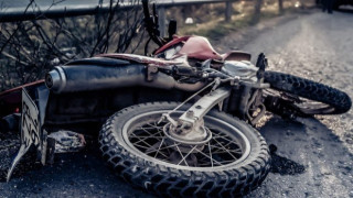 ΕΚΤΑΚΤΟ - Θεσσαλονίκη: ΙΧ συγκρούστηκε με μοτοσυκλέτα- Ένας τραυματίας