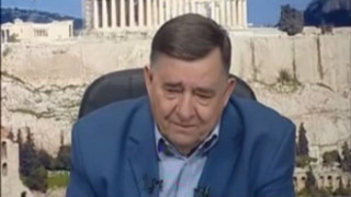Ο Γιώργος Καρατζαφέρης «λύγισε» στον αέρα της εκπομπής του (ΒΙΝΤΕΟ)