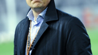 Ολοι και όλα… υπό                        αμφισβήτηση