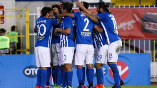 Δεν τον πιάνει κανείς                με τον Κορακάκη