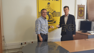 «Οφείλουμε   να σταθούμε               δίπλα στον Αρη»