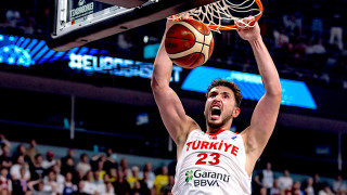 Εθνικιστικό παραλήρημα του Σενγκούν: «Σας πείραξε ο θαλασσινός αέρας;»