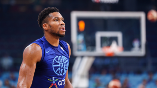 Η... υπόκλιση του Τζόκοβιτς στον «Greek Freak»