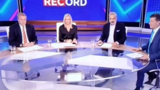 Ο σεισμός ταρακούνησε το στούντιο της ΕΡΤ-Πώς αντέδρασε το πάνελ