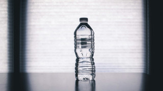 Πόσο καιρό είναι ασφαλές να πίνετε από το ίδιο πλαστικό μπουκάλι νερού