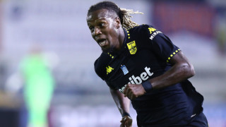 Μεντίλ: «Δεν μπορεί να συνεχιστεί αυτό, να αναλογιστούμε τις ευθύνες μας»