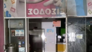 Μαρούσι: Επίθεση με γκαζάκια στα Jumbo