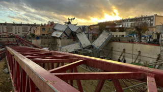 Ανεμοστρόβιλος διαλύει τα πάντα στη Γαλλία: Ένα νεκρός και 10 τραυματίες