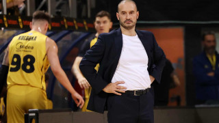 Ο Άρης μπήκε σε πίεση από νωρίς και αναζητούνται λύσεις