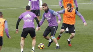 Τέσσερις έξω, δύο μέσα για            Ρεάλ ενόψει Ατλέτικο