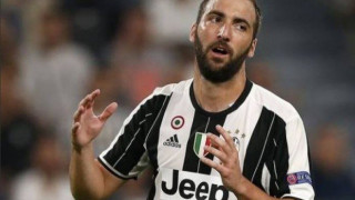 Αμφίβολος          ο         Ιγουαΐν     με   Σεβίλλη