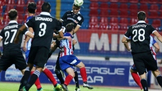 Βγάζουν τα μάτια                     τους στον ΠΑΟΚ…