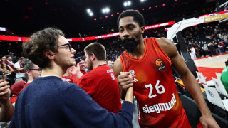 Ψαρωμένοι Ντίνγουϊντι και Μπάτλερ﻿ στο ντεμπούτο τους στην Ευρωλίγκα