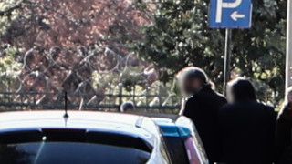 Στην Ευελπίδων ο ρασοφόρος YouTuber: Τα πολυτελή οχήματα και η «καβάντζα» ναρκωτικών