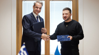 Την Κυριακή στην Αθήνα ο Ζελένσκι: Τι θα συζητήσει με Μητσοτάκη