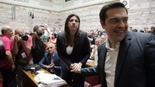 «Στόλισε» Κωνσταντοπούλου ο Τσίπρας: «Αρχηγικές φαντασιώσεις»