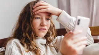 Τι θα συμβεί αν «κόψετε» τα social media για μία εβδομάδα