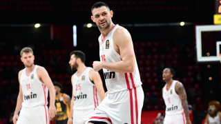 Ολυμπιακός - ΑΕΚ: Οι Πειραιώτες πήραν το ντέρμπι με 100-93