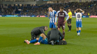 Αναγκαστική αλλαγή ο Τζίμας στο Μπράιτον-Άστον Βίλα - Έντονη ανησυχία