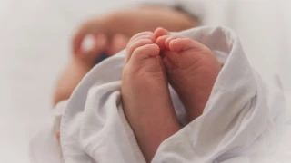 Αυτά ήταν τα πιο δημοφιλή ονόματα για μωρά το 2025