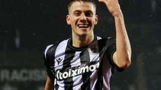 Συλλέκτης... Ντέλιας: Πήρε σπίτι του το best goal