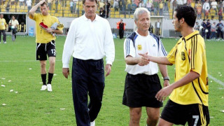 Όταν ο Μπάγεβιτς τα έβαλε αλά Ίβιτς με τους παίκτες του Άρη (VID)