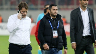 Ο       Λούμπος     Μίχελ  γιατί      δεν παρενέβη;