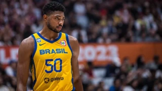 Είχε γραφτεί για ΠΑΟΚ: Η ΑΕΚ ρίχνει «βόμβα» με... Καμπόκλο