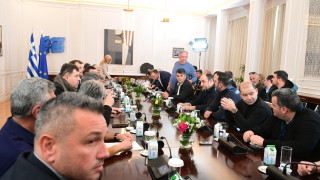 Πρώην παίκτης της «Φάρμας» στο «τραπέζι» με αγρότες και Μητσοτάκη