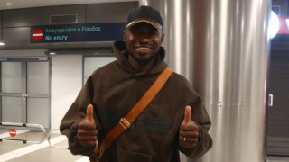 Άρης: Έφτασε στη Θεσσαλονίκη ο Μάρτιν Χόνγκλα