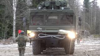 Oreshnik: Τι γνωρίζουμε για τον ρωσικό υπερηχητικό πύραυλο που χρησιμοποιήθηκε στην Ουκρανία