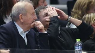 ΠΑΟΚ: Έζησε με πάθος τον μεγάλο αγώνα ο Τέλης Μυστακίδης