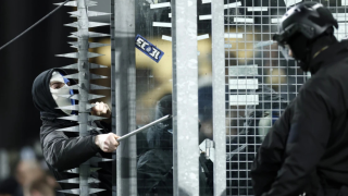 Ουτρέχτη: Συμπλοκές, συλλήψεις και 50 λεπτά καθυστέρηση η σέντρα με Γκενκ!