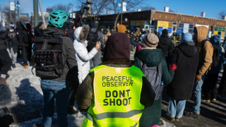 Απομακρύνεται η ICE από τη Μινεσότα μετά τη δολοφονία Πρέτι;