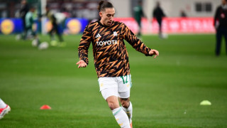 Ρε, Κώστα... Η Γιούχα στον Τσιμίκα επειδή μπέρδεψε τις φανέλες!