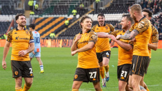 «Billaras»: Η Χαλ μας έχει τρελάνει όλους…