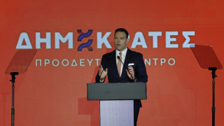 «Δημοκράτες - Προοδευτικό Κέντρο»: Ξαναβαφτίζει το κόμμα του ο Κασσελάκης