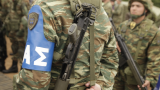 Συνελήφθη στρατιωτικός για κατασκοπεία