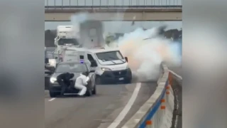 Ιταλία: «Πιστολίδι» αστυνομικών και κακοποιών σε αυτοκινητόδρομο