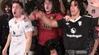 Χαμός στο live: Ο ακούρευτος οπαδός της Γιουνάιτεντ περίμενε το 5/5-Το... τρολάρισμα από την Σίτι