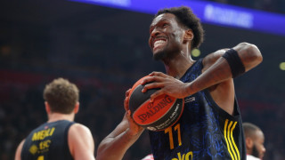 Παναθηναϊκός: Μεταμεσονύχτια άφιξη για Χέιζ Ντέβις