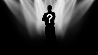 Γνωστός Έλληνας ηθοποιός αποκάλυψε ότι ήταν αλκοολικός (ΒΙΝΤΕΟ)