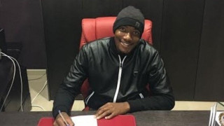 Ανακοίνωσε                             Μασαλέσα η ΑΕΛ (vid)