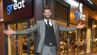 Άνοιξε εστιατόριο ο            Dimis στο Μίντλεσμπρο (pics)
